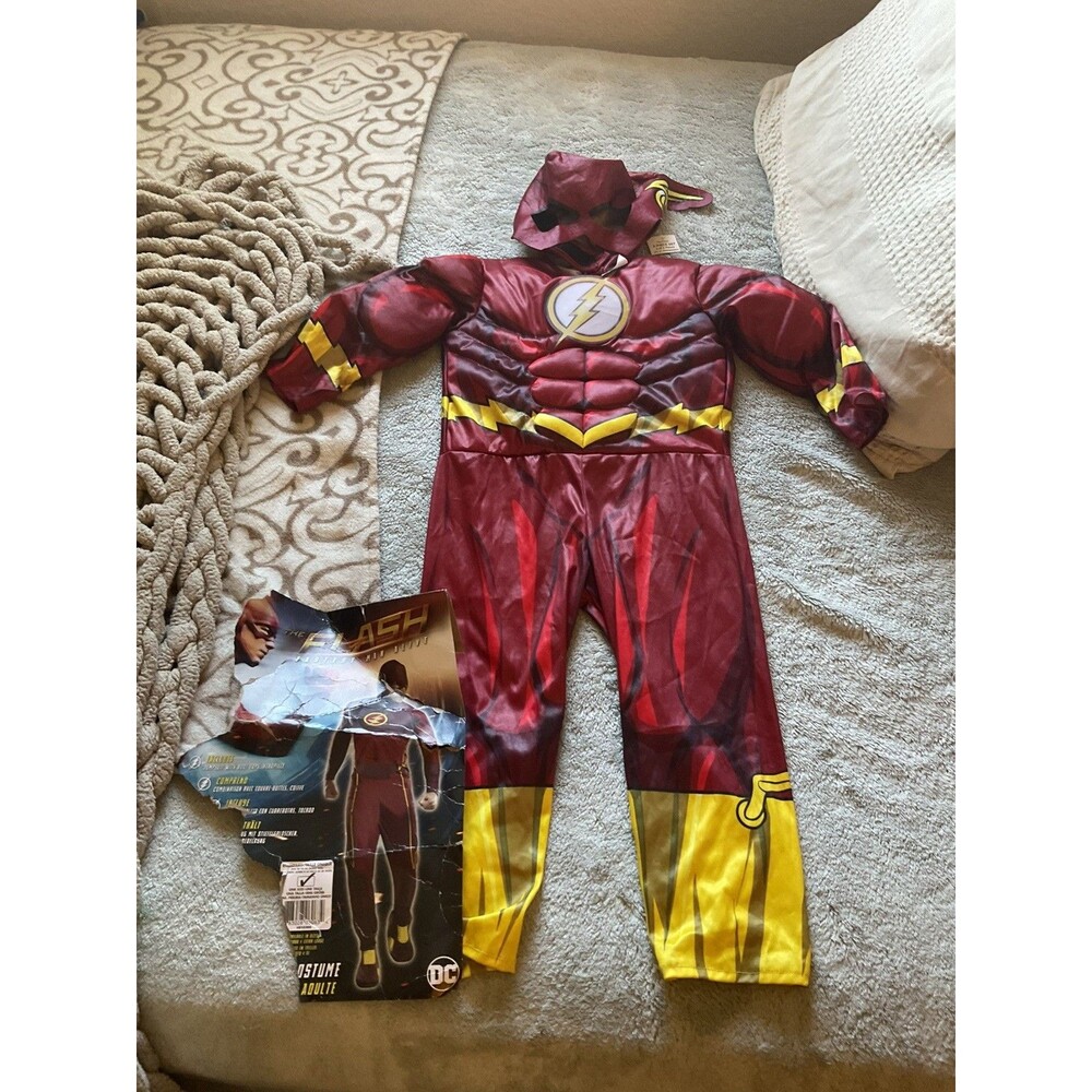 Justice League Shazam Costume, Child's Size 4-9